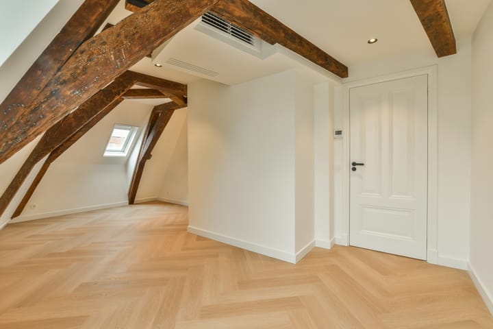 Photo 20 of Singel 16-D