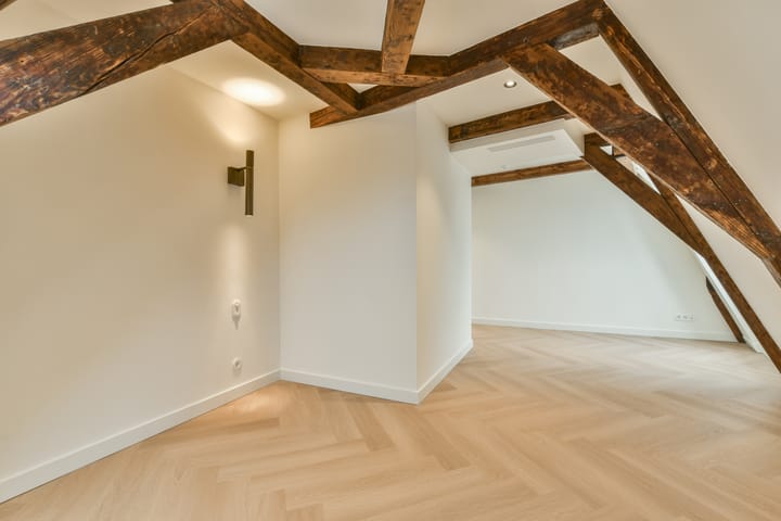 Photo 21 of Singel 16-D