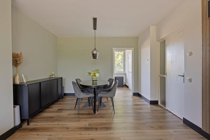 Photo 13 of Schubertlaan 6-B