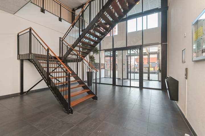 Foto 7 van Simon Carmiggelthof 156