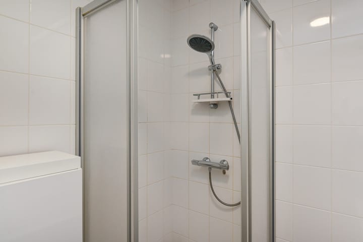 Foto 24 van Simon Carmiggelthof 156