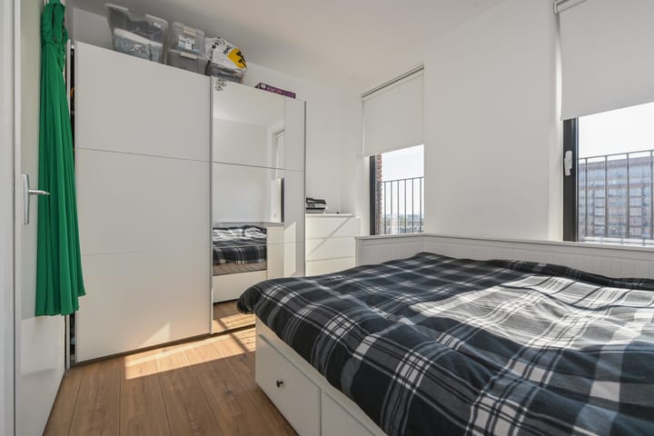 Foto 27 van Simon Carmiggelthof 156