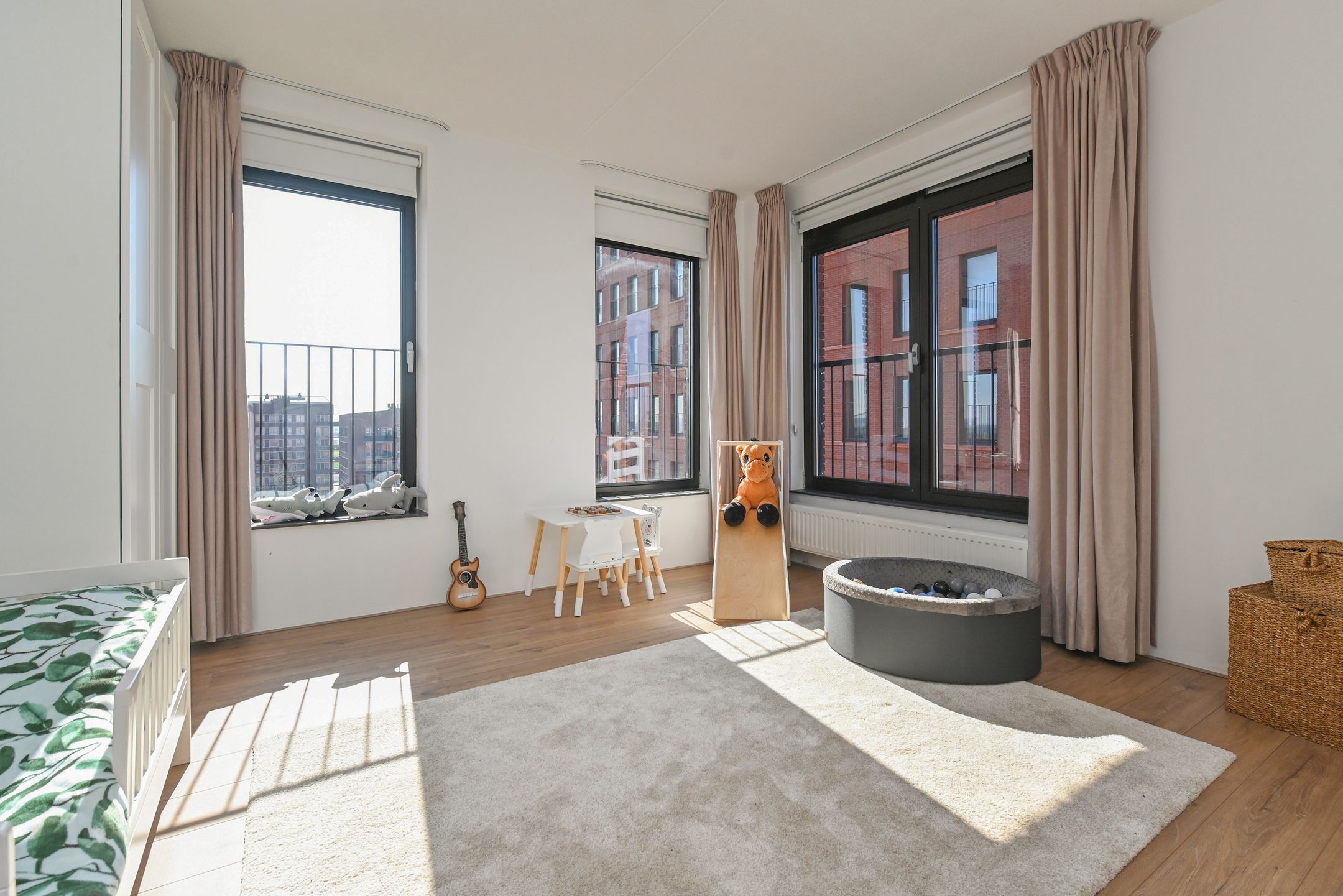 Photo 30 of Simon Carmiggelthof 156