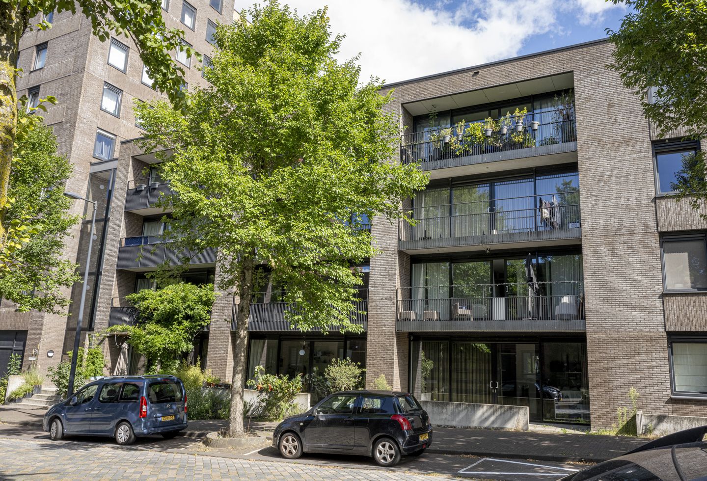 Foto 1 van Emmy Andriessestraat 371