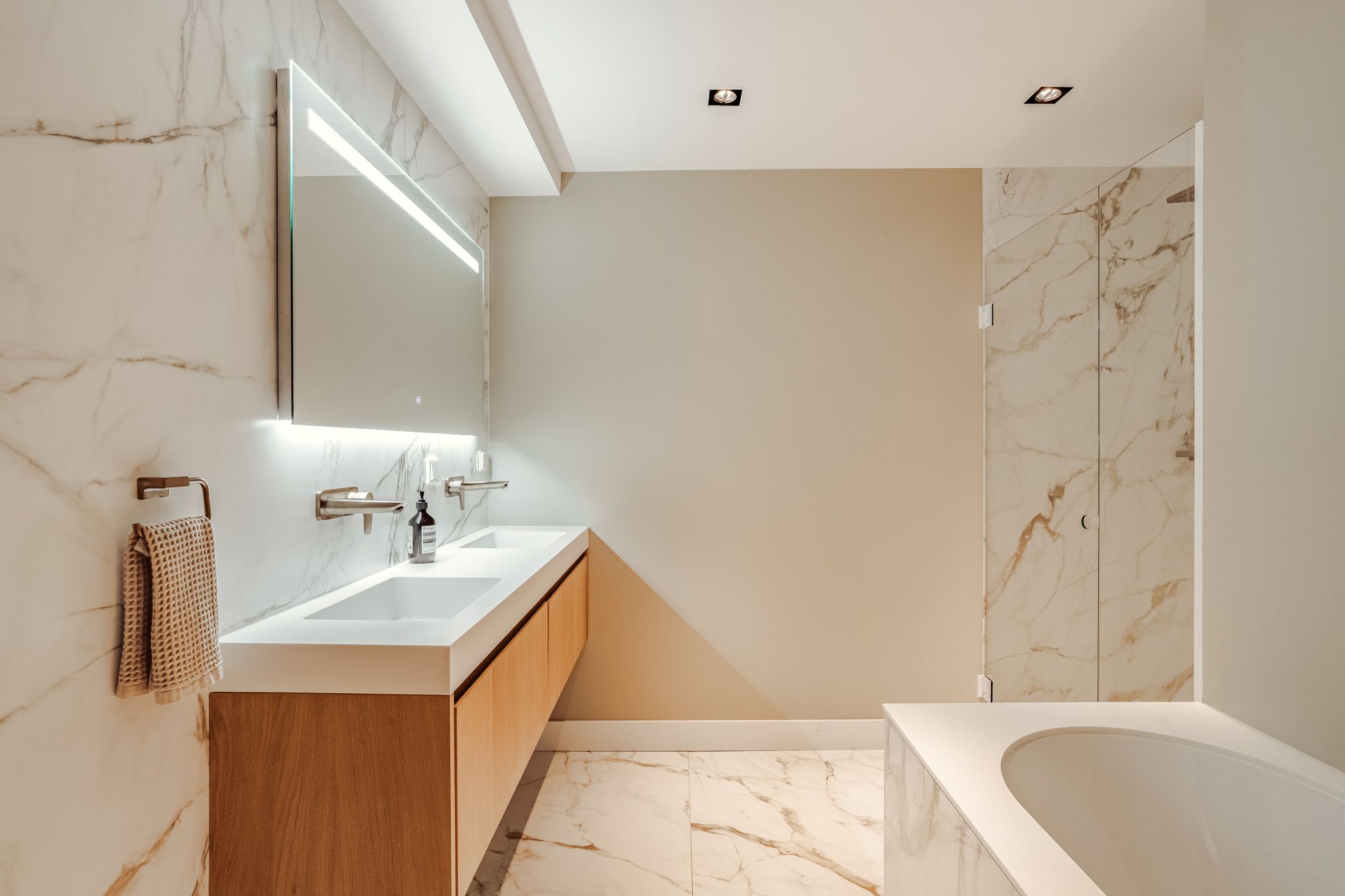 Foto 21 van Van Breestraat 137-H