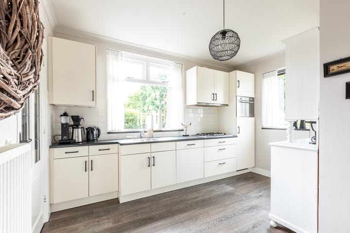 Foto 10 van Larixweg 9