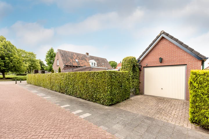 Foto 31 van Larixweg 9