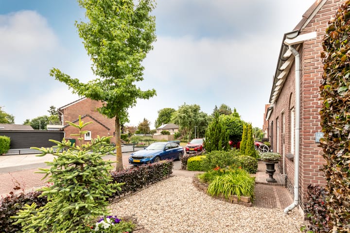 Foto 34 van Larixweg 9