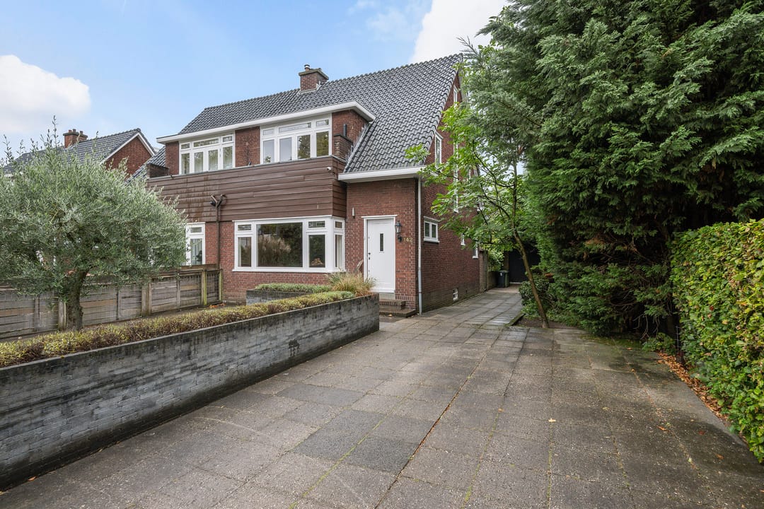 Foto 1 van Hoofdweg 142