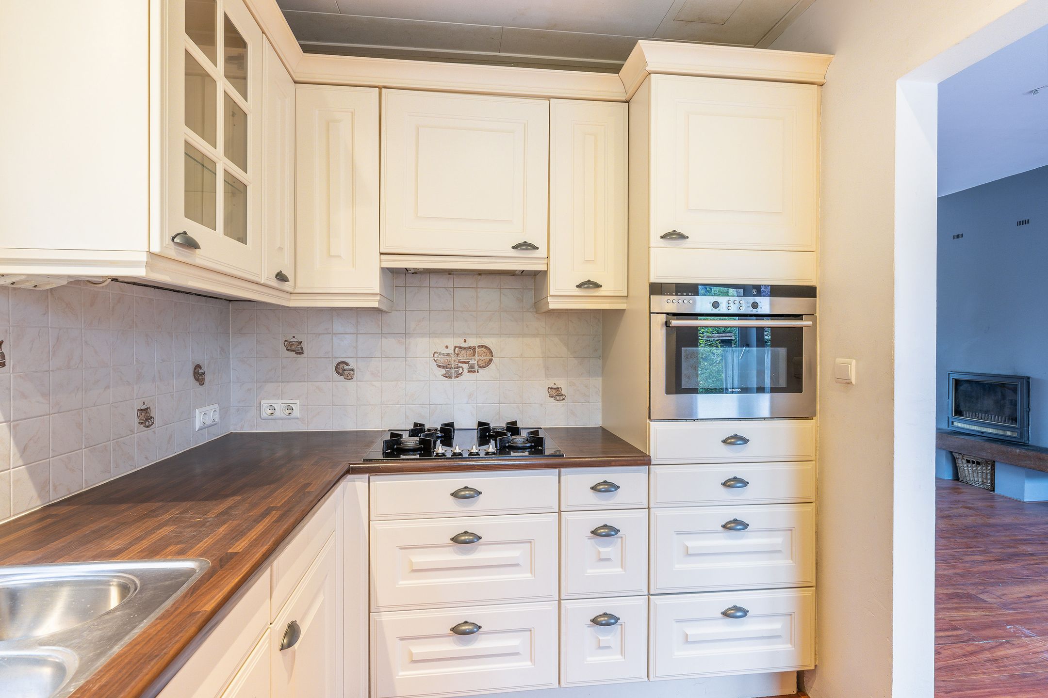 Foto 12 van Hoofdweg 142