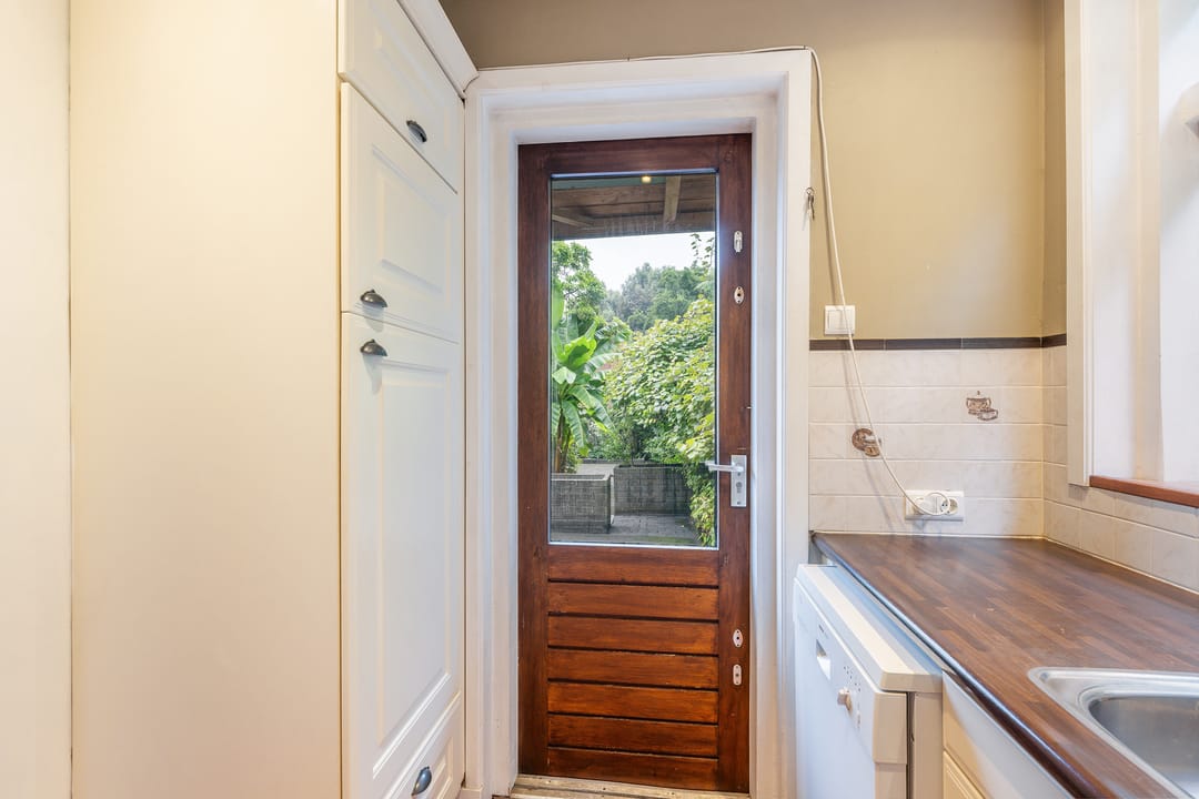 Foto 13 van Hoofdweg 142