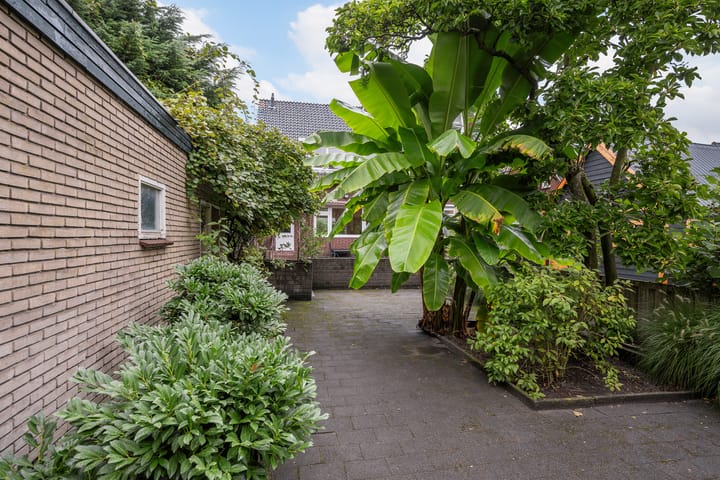 Foto 3 van Hoofdweg 142