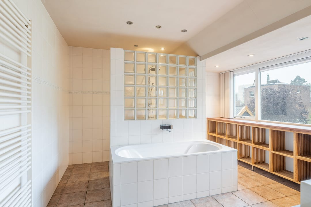 Foto 28 van Hoofdweg 142