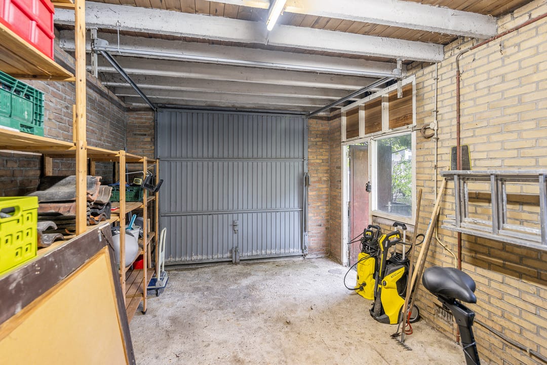 Foto 37 van Hoofdweg 142