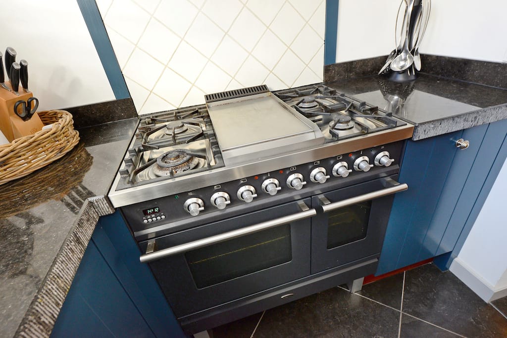 Photo 13 of IJmuidenstraat 52