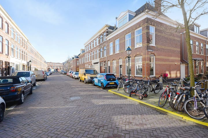Photo 36 of IJmuidenstraat 52