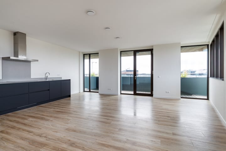 Foto 13 van Vincent van den Heuvellaan 273