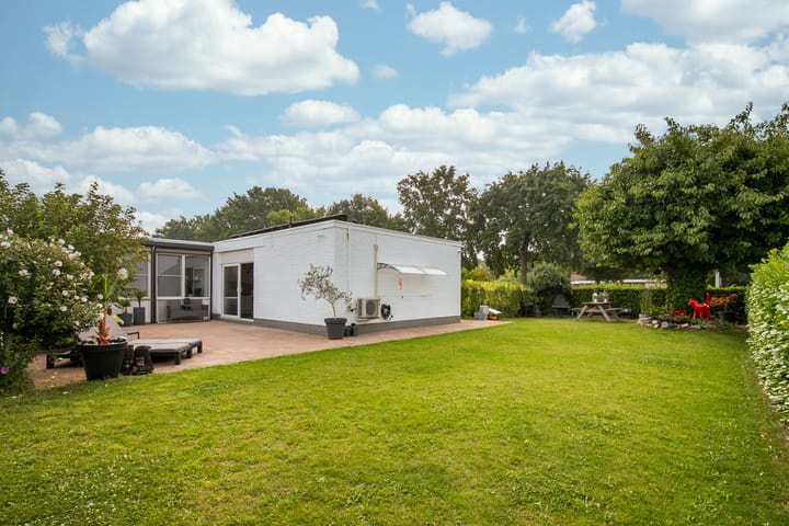 Photo 2 of Echterstraat 12