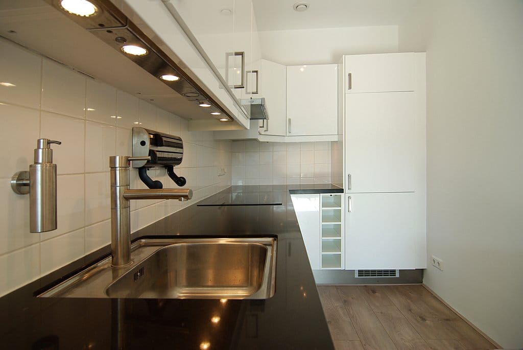 Photo 11 of Van Kinsbergenstraat 88