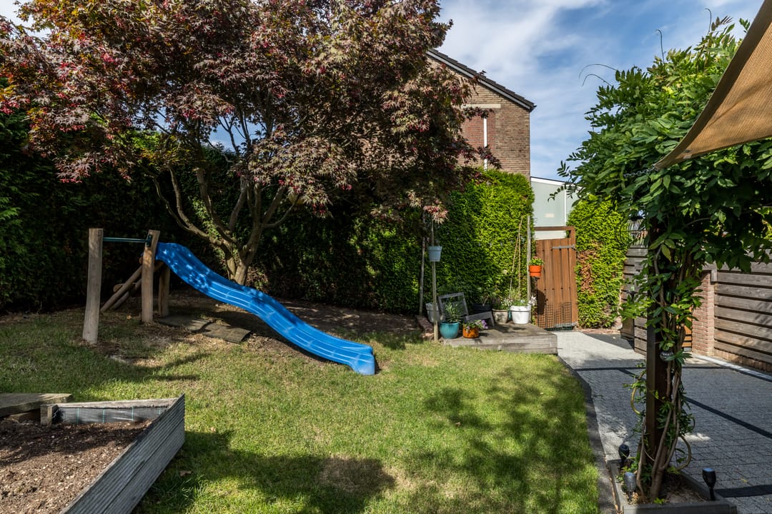 Foto 31 van Lijsterbesstraat 18