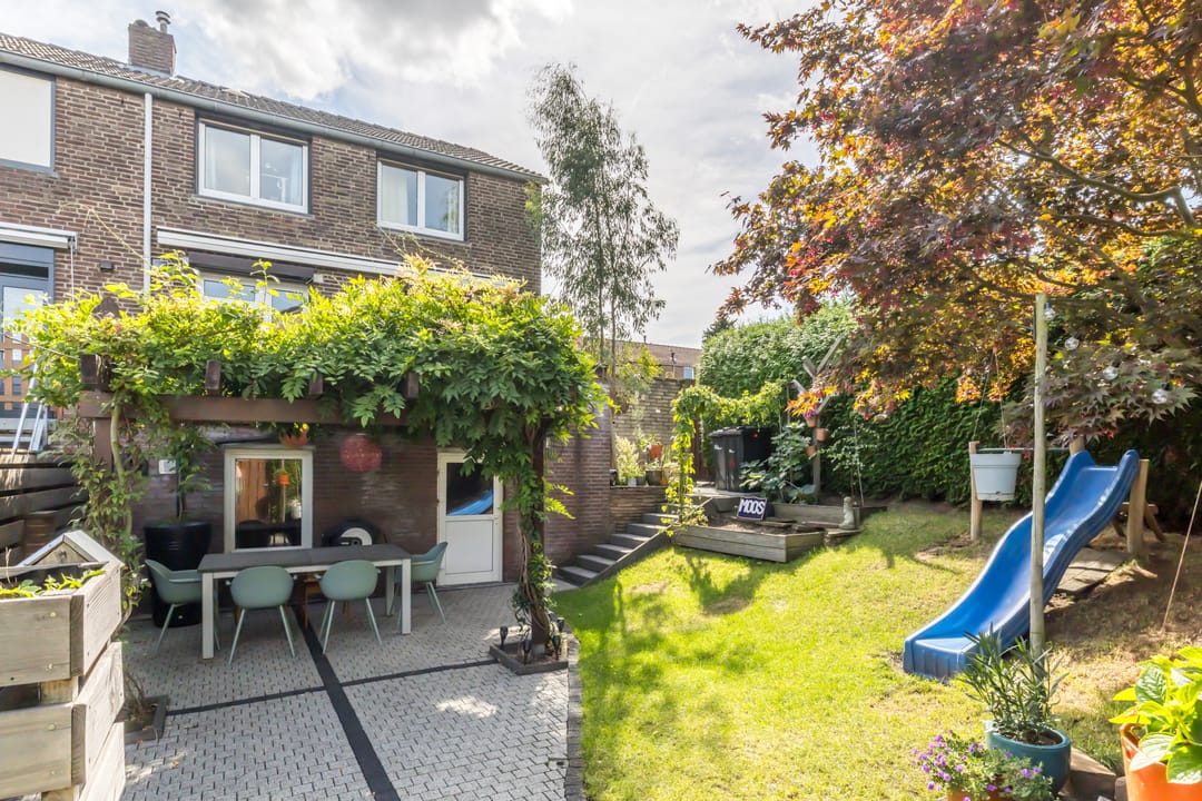 Foto 32 van Lijsterbesstraat 18