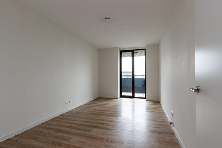 Foto 10 van Vincent van den Heuvellaan 279