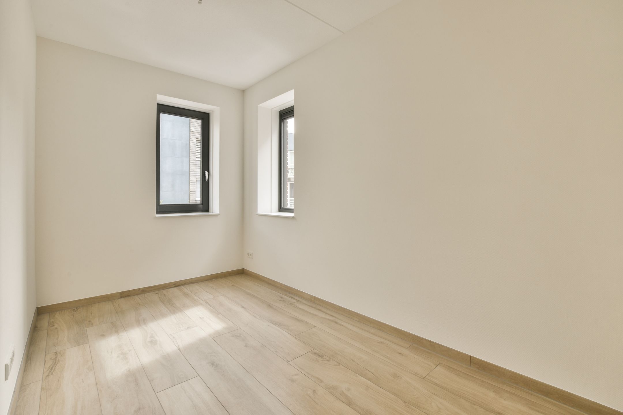 Foto 9 van Adriaen Blockstraat 44-C