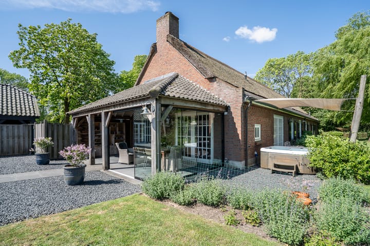 Foto 41 van Leenselweg 9