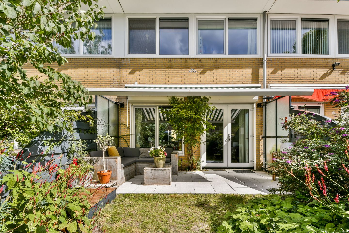 Foto 1 van Buitendraaierij 21