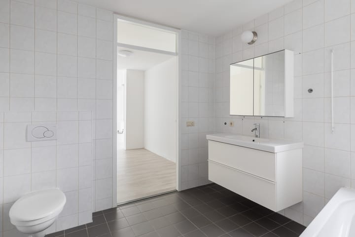 Foto 46 van Bas Paauwestraat 72