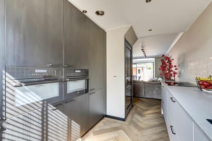 Foto 15 van Florence Nightingalelaan 12