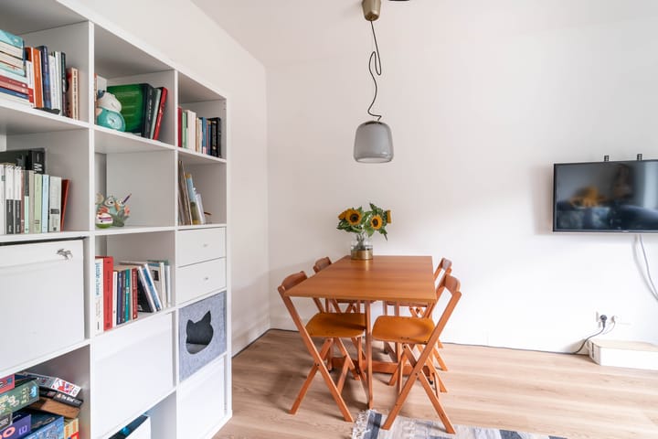 Foto 8 van Wouwermanstraat 63-A