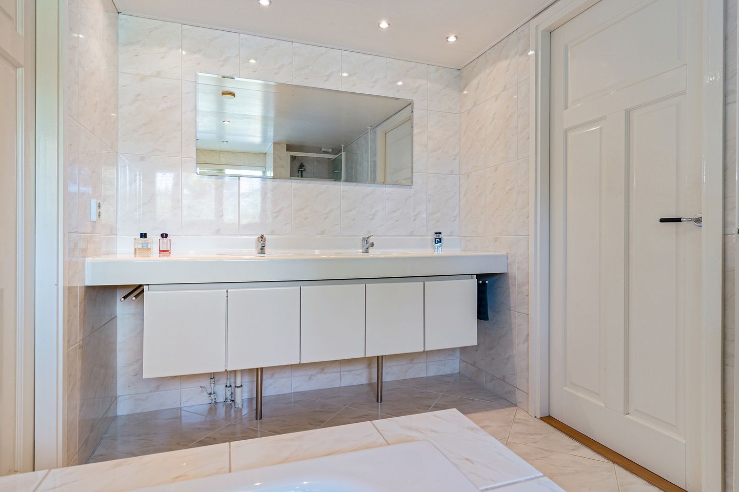 Foto 29 van Zwarteweg 15