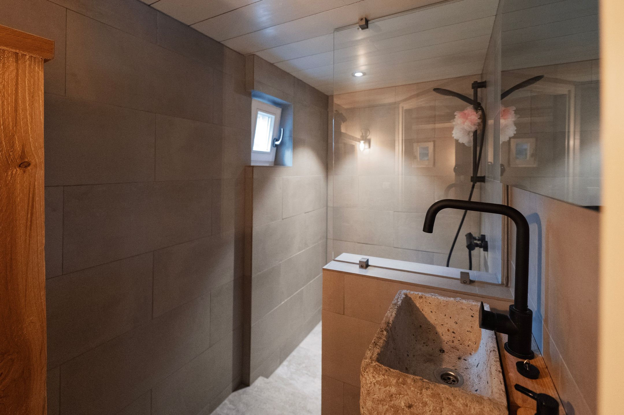 Photo 54 of Lopikerweg west 97