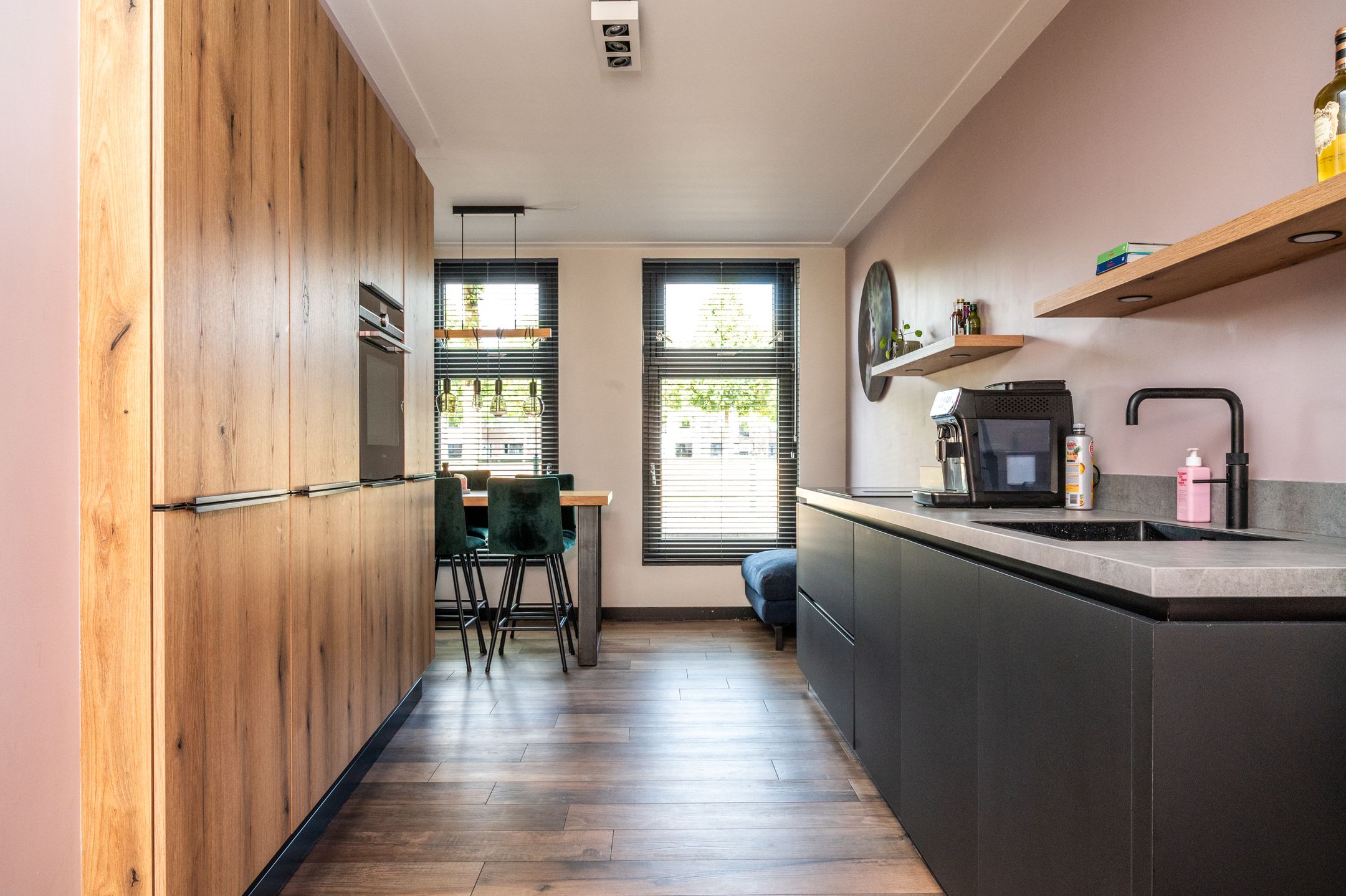 Foto 9 van Walstro 68