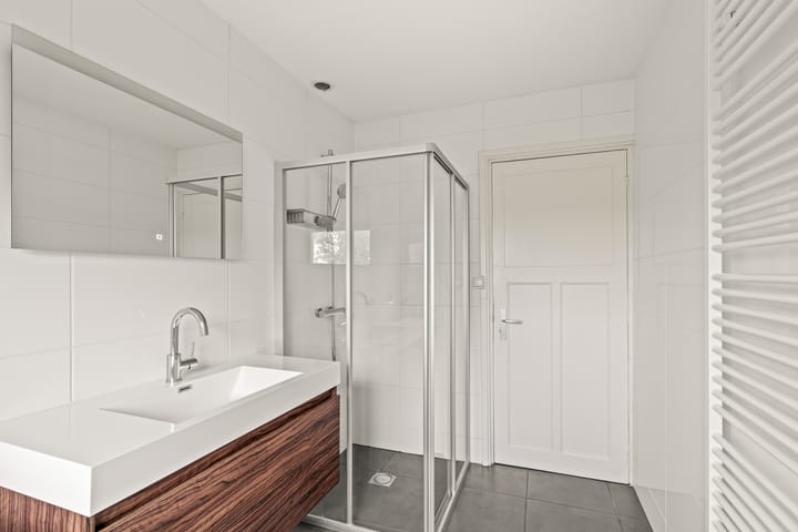 Photo 3 of Honingerdijk 41-B02