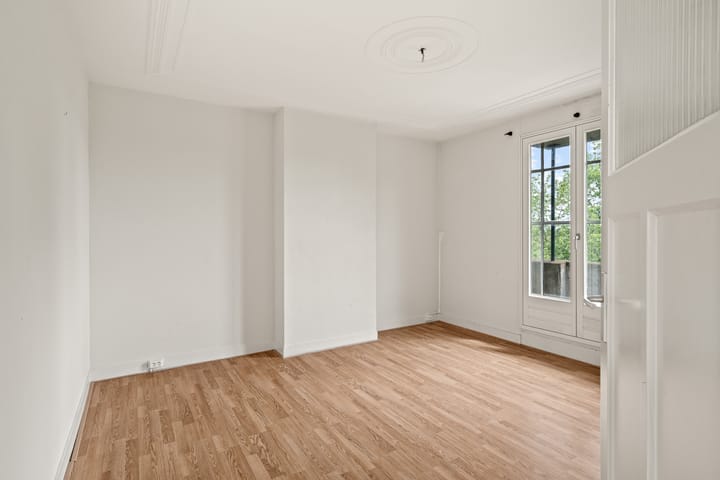 Photo 23 of Honingerdijk 41-B02