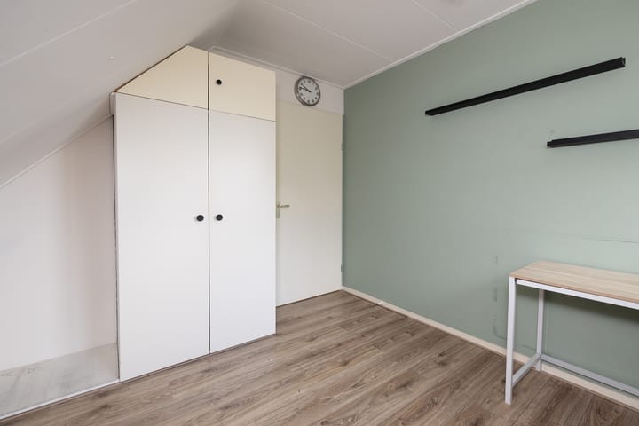 Foto 32 van Vredebestlaan 2