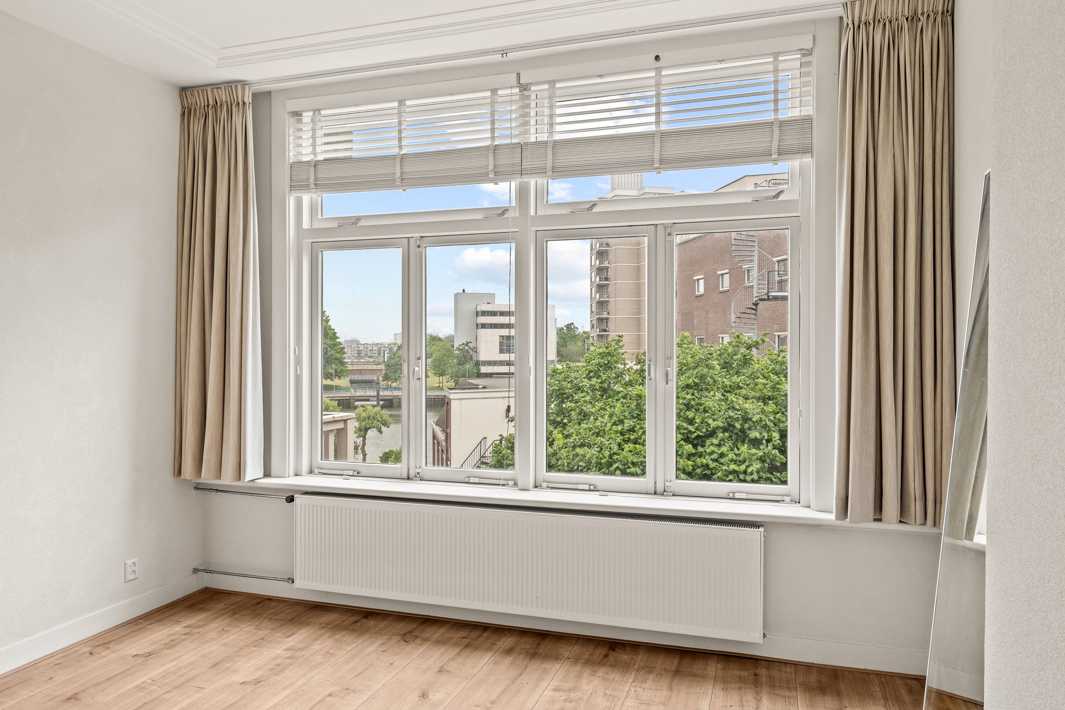 Foto 42 van Honingerdijk 41-B02