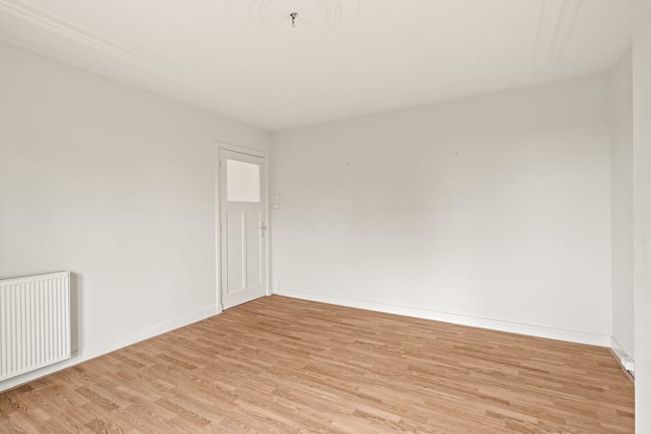 Photo 43 of Honingerdijk 41-B02