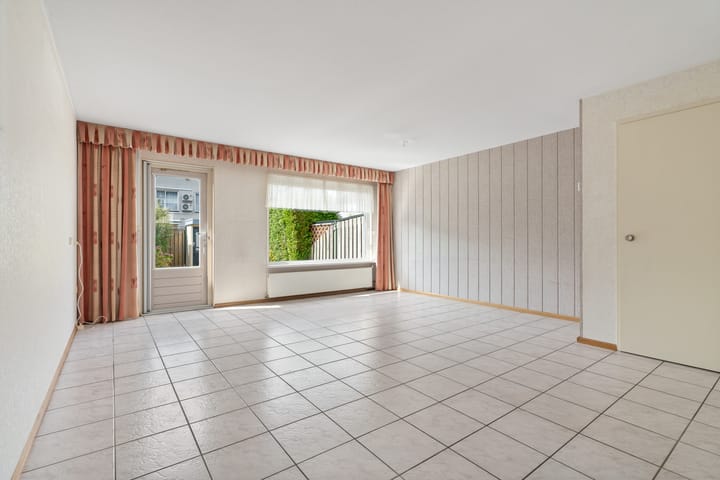 Foto 2 van Baroniestraat 25