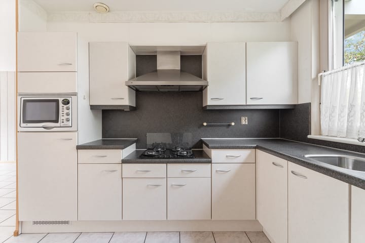 Foto 13 van Baroniestraat 25