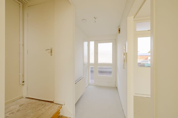 Photo 22 of Jan van Scorelstraat 10