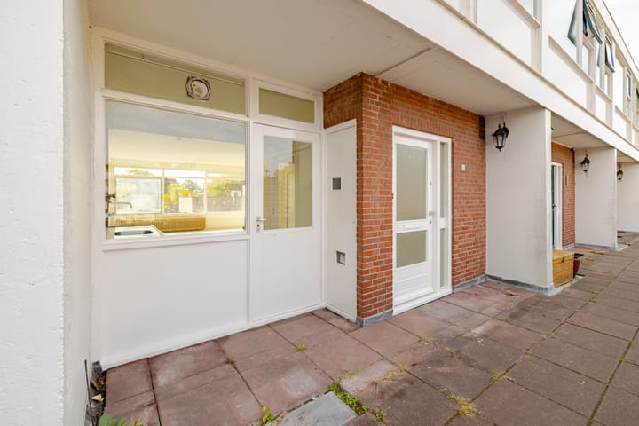 Photo 23 of Jan van Scorelstraat 10