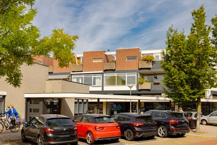 Photo 25 of Jan van Scorelstraat 10