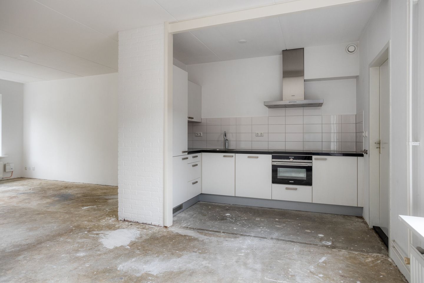 Photo 10 of Boterbloem 13