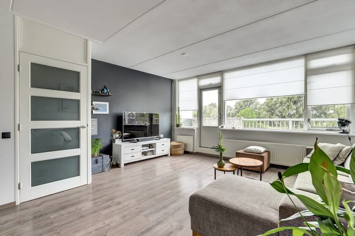 Foto 13 van Smitsweide 100