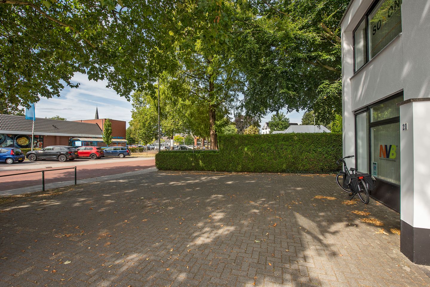 Bekijk foto 4 van Prins Bernhardweg 21