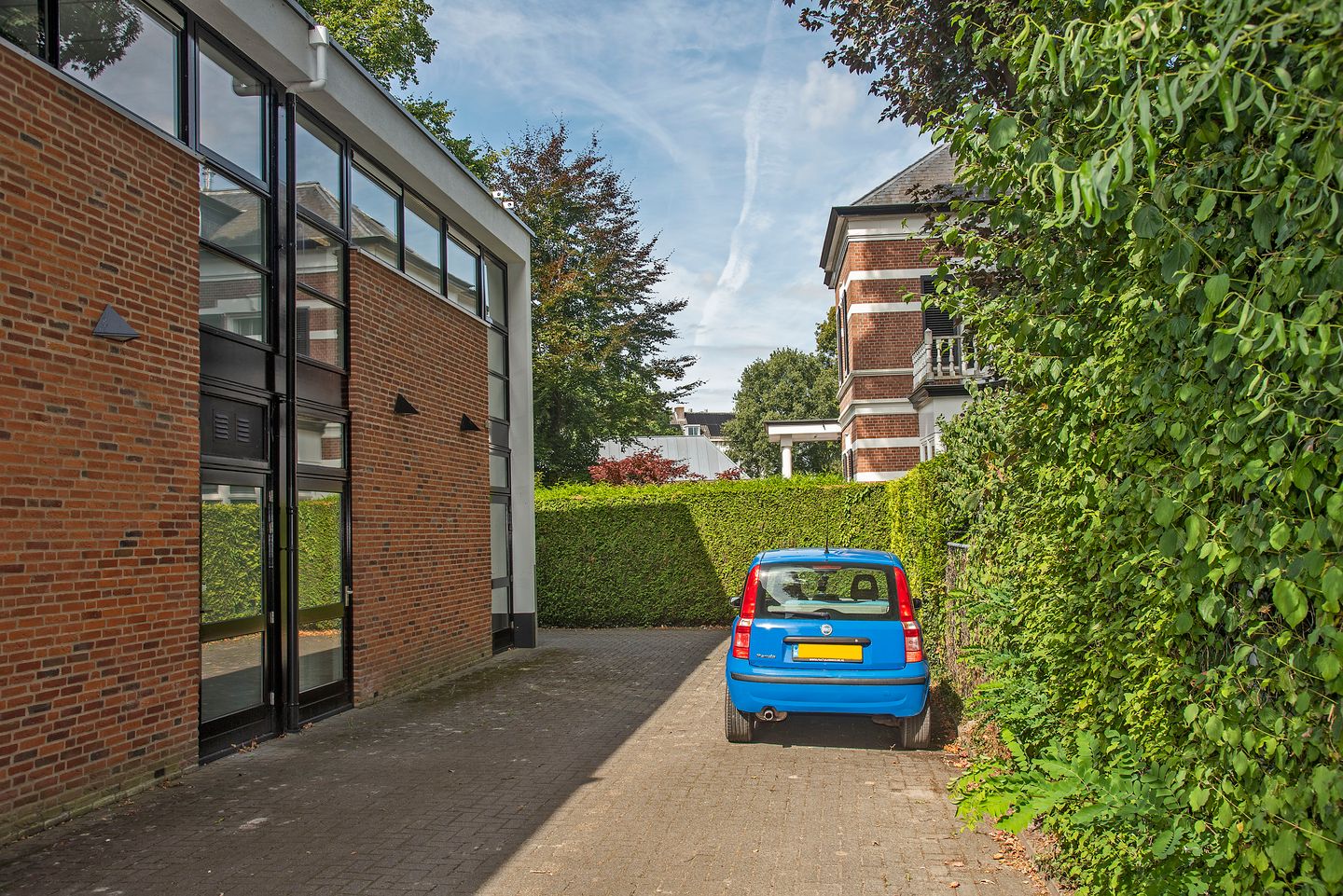 View photo 4 of Prins Bernhardweg 27