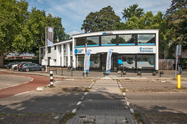 Prins Bernhardweg 27